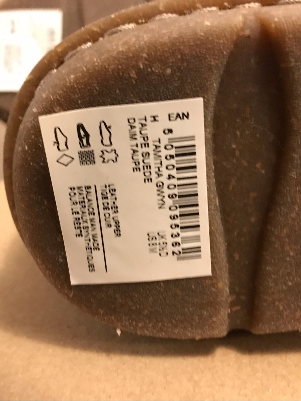 Clarks  Slip-On Shoes in Taupe Suede - Picture 5 of 8